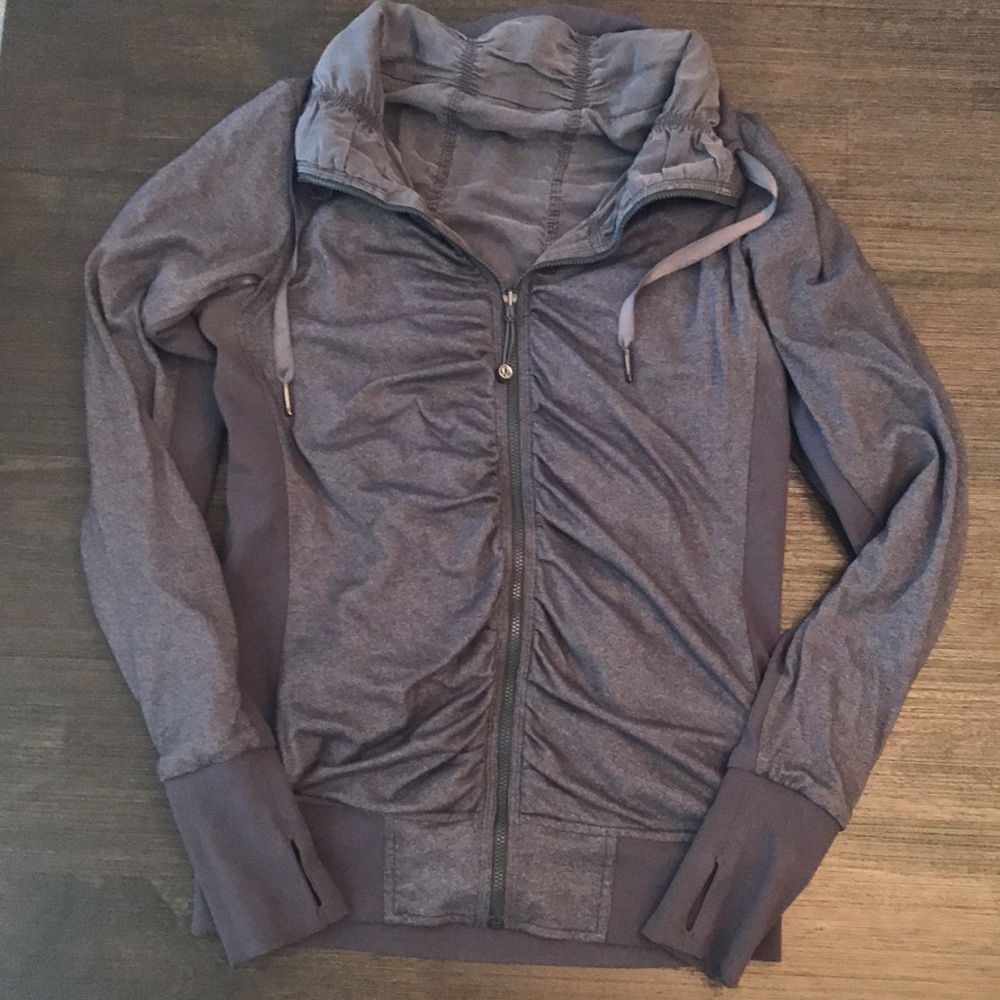 Extremely RARE Lululemon reversible full zip - Picture 2 of 10